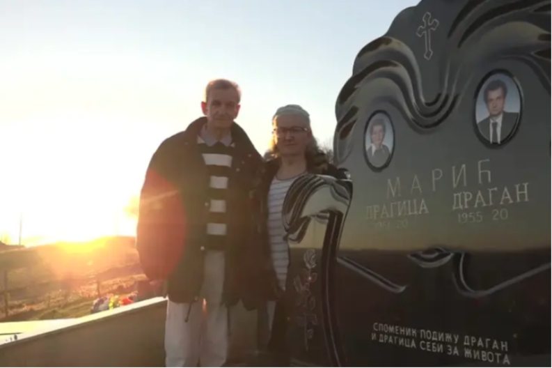 Bračni par iz Doboja izdominirao: Pozvali 200 ljudi na vlastitu sahranu i pretvorili je u slavlje